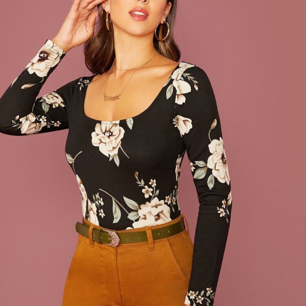 Long sleeve floral top